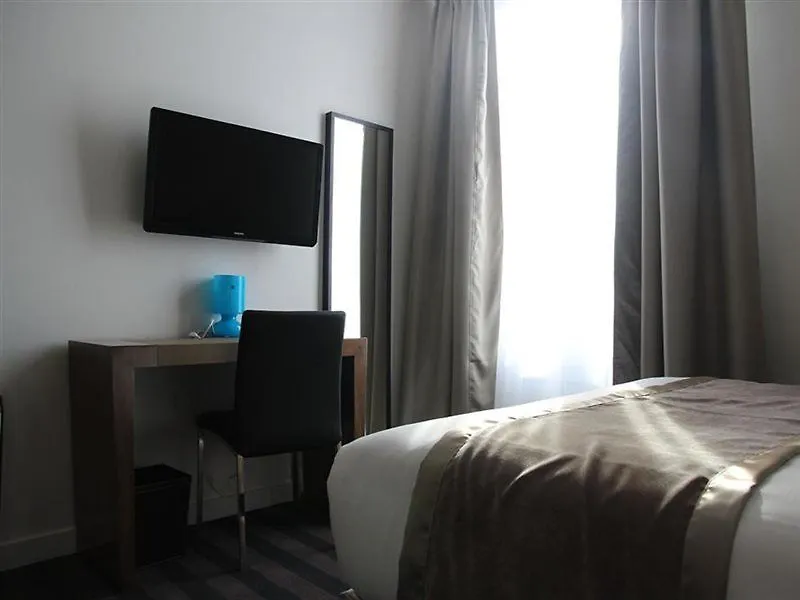Art Eiffel Hotel 3*